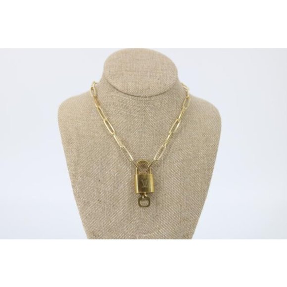 Authentic Louis Vuitton Gold Padlock and Key w second-hand XXL Paperclip… - Picture 4 of 4